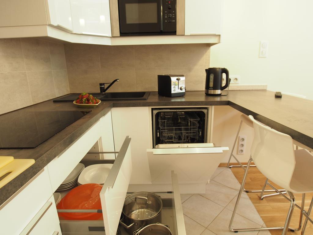 Grand-Tourist Amber Rose Apartment Гданьск Экстерьер фото